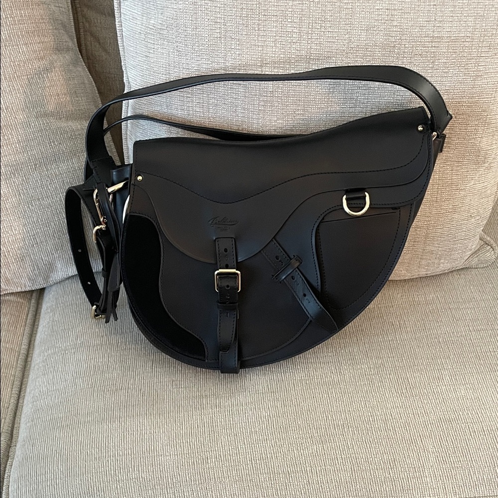 Chic Black Boldrini Leather Shoulder Bag